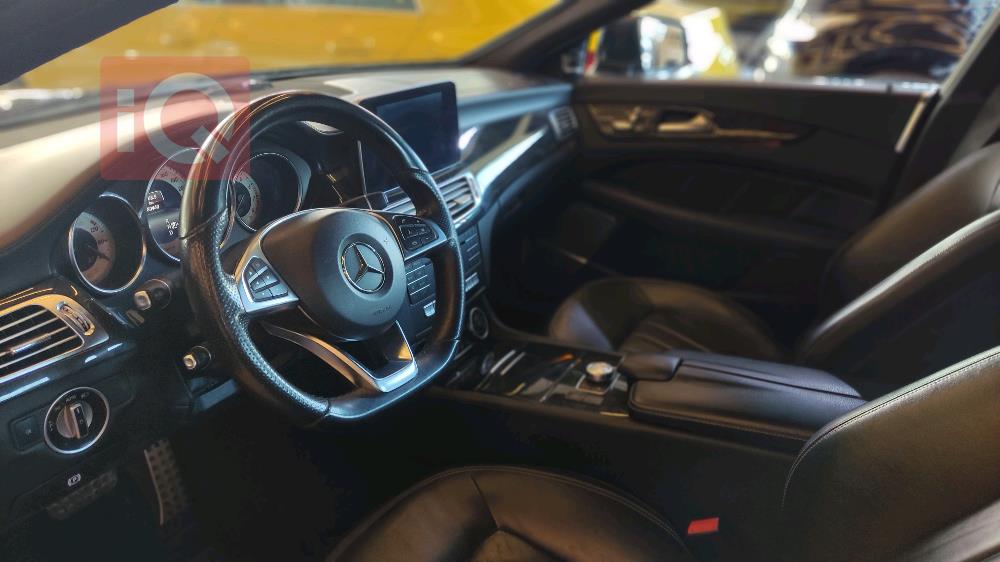 Mercedes-Benz CLS